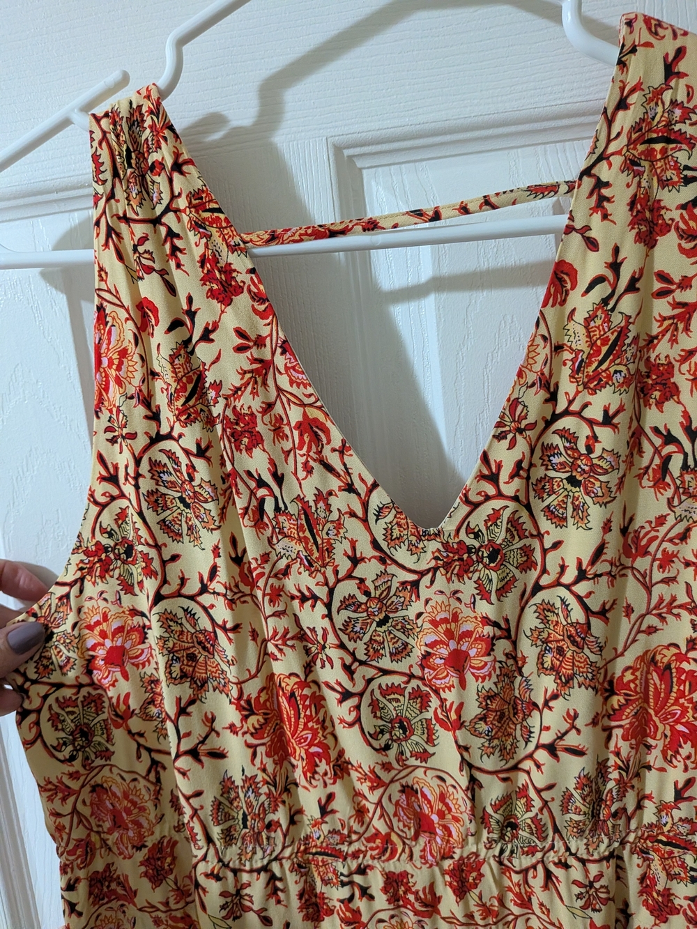 cleo Cream Floral V-Neck Maxi Dress with Red Accents - Picture 6 of 9